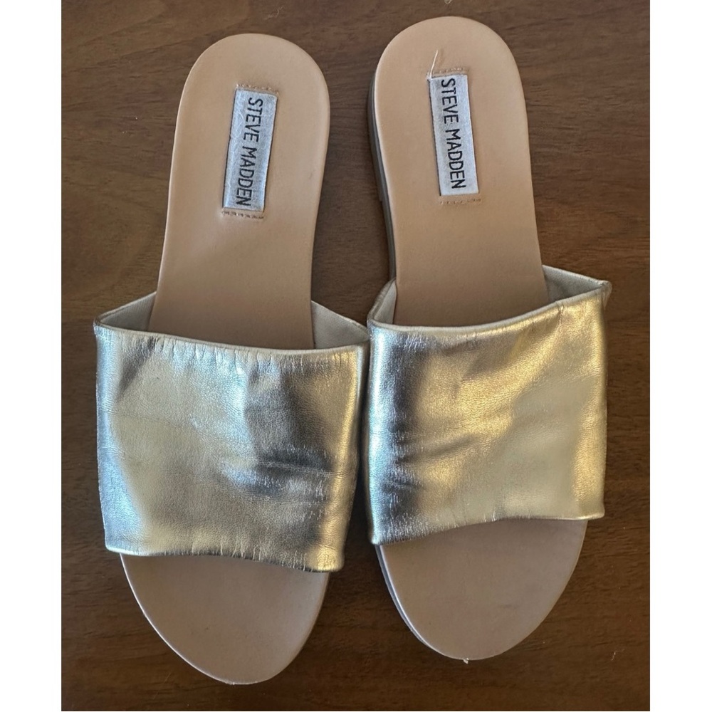 Steve Madden | Gold Slide Sandals - Picture 2 of 5